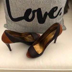 Two tone Pelle Moda leather heels